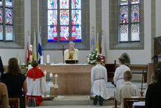 Feier der 1. Heiligen Kommunion in Sankt Crescentius (Foto: Karl-Franz Thiede)